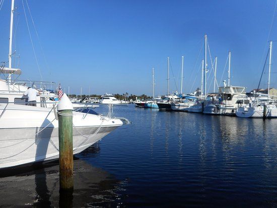 Halifax Harbor Marina